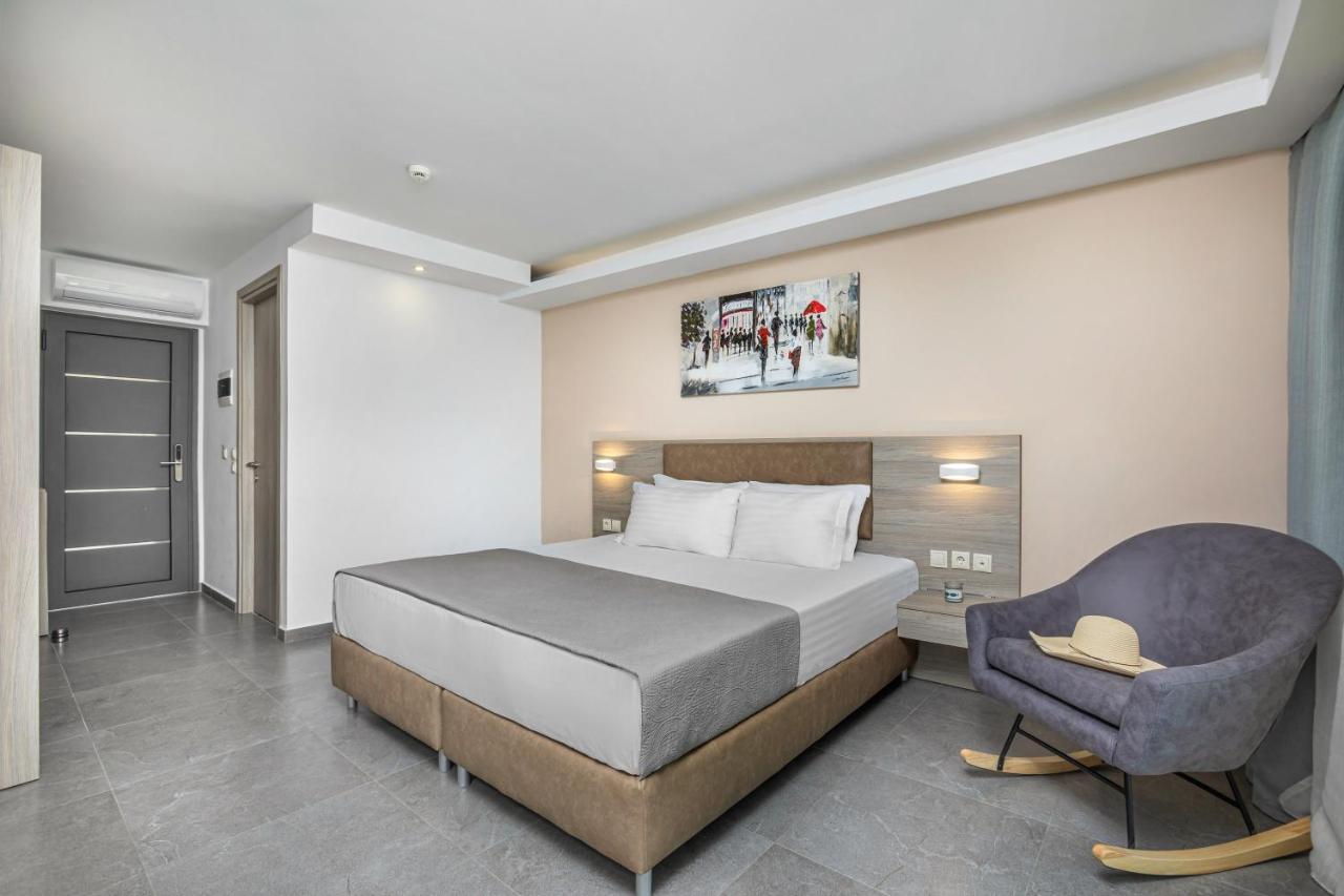 Newstory Suites Посиди Екстериор снимка