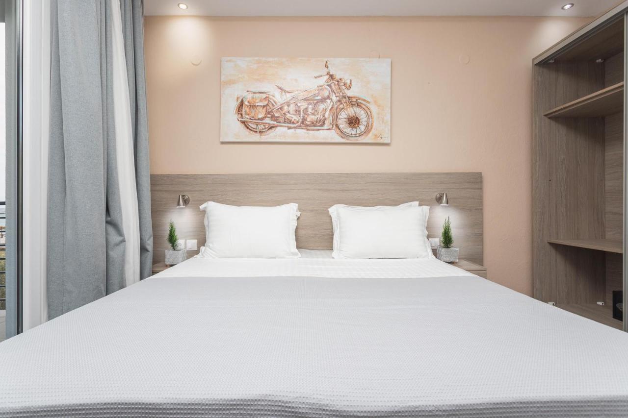 Newstory Suites Посиди Екстериор снимка